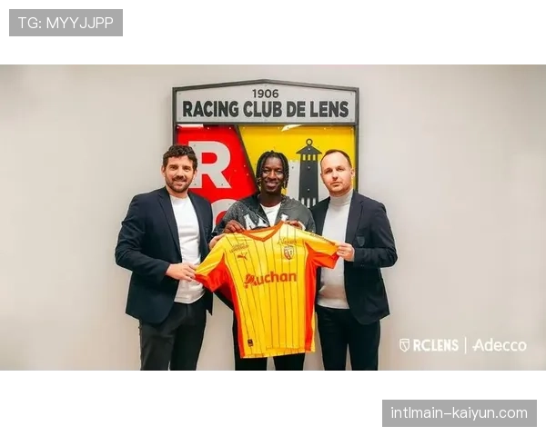 朗斯主场遭摩纳哥逆转 积分榜领先优势缩小至两分